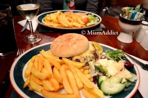 2.Home Made Beef Burger_01